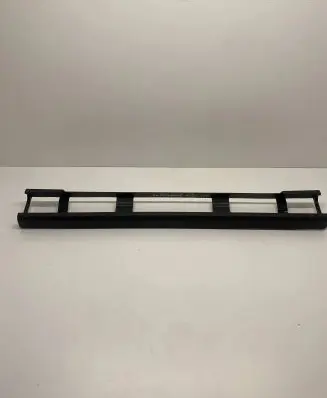 Chevrolet Traverse II Sliding door rail trim 84151628 2987176