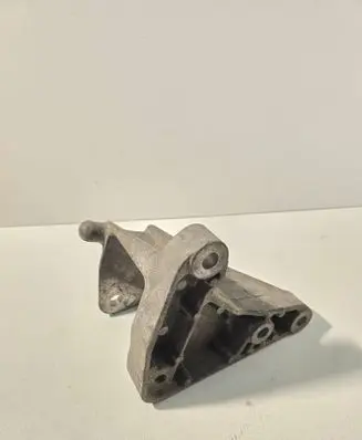 Opel Astra J Gearbox mounting bracket 13248665