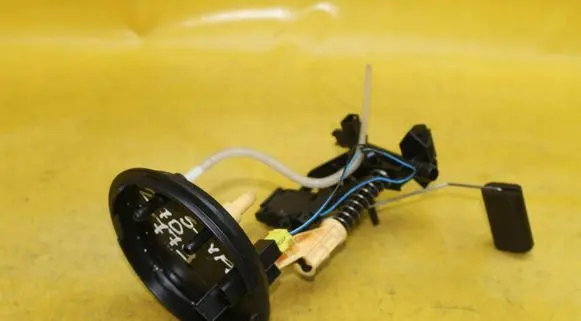 Fuel pressure sensor