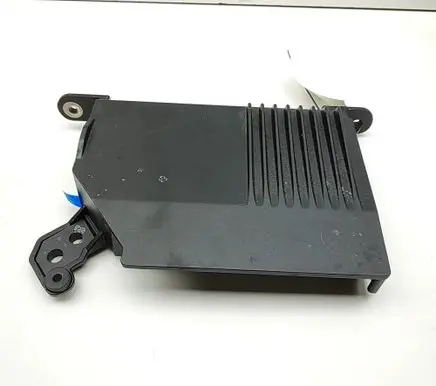 Polestar 2 Sound amplifier 32264589 32264589AA