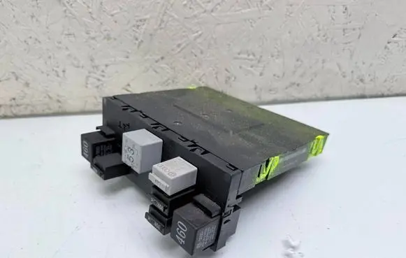 Volkswagen PASSAT B6 Comfort/convenience module 3C8937049AB