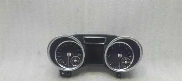 Mercedes-Benz ML W166 Speedometer (instrument cluster) A1669007610