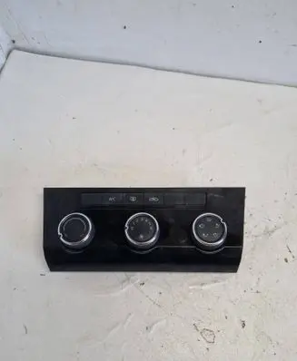 Skoda Superb B8 (3V) Climate control unit 565820047 5HB01294020