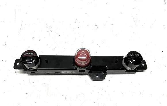 Fiat 500 Abarth A set of switches E30496