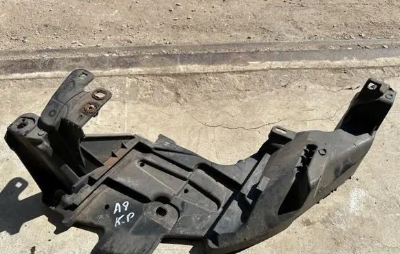 Renault Megane III Headlight/headlamp mounting bracket 0001030280