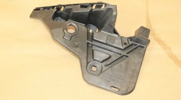 BMW 2 G42 Bumper support mounting bracket corner 8495053