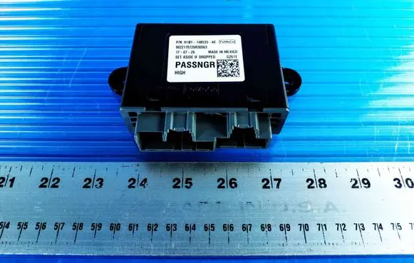 Ford Fiesta Door control unit/module H1BT14B533AE