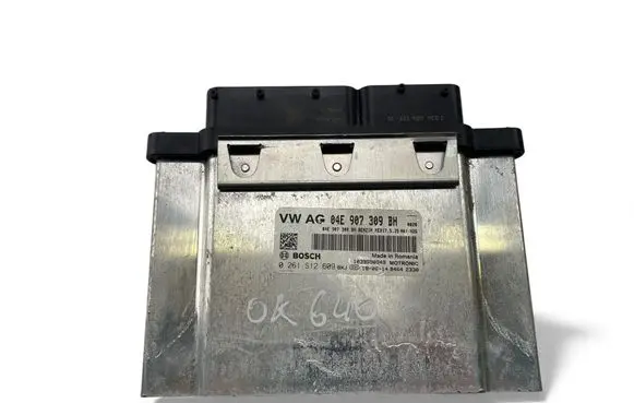Volkswagen Golf VII Engine control unit/module ECU 04E907309BH 0261S12609