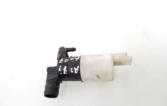 Peugeot 607 Windscreen/windshield washer pump 9644553880