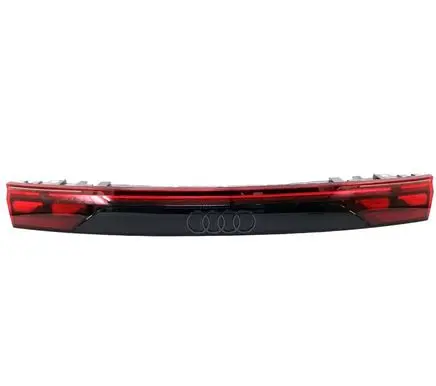 Audi Q8 Tailgate rear/tail lights 4M8945095BG
