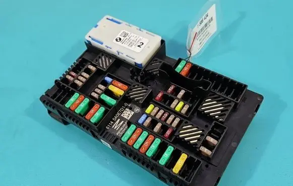 BMW 3 G20 G21 Fuse box set 11812010 IMPRK1586434