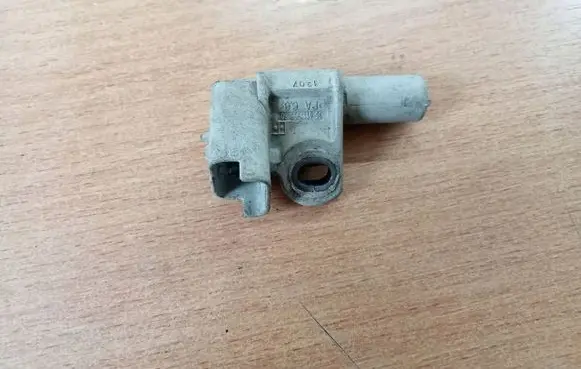 Ford S-MAX Camshaft position sensor 9661135980