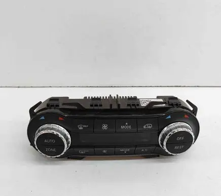 Mercedes-Benz B W246 W242 Interior fan control switch A2429010300 5HB011631