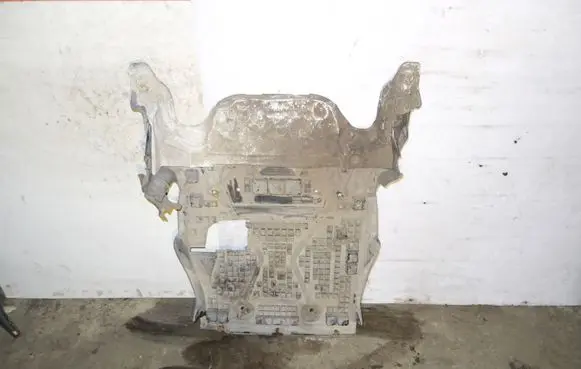 Jaguar S-Type Engine splash shield/under tray 6R836P013 6R836P013AB 6R836P013CB
