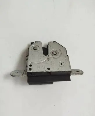 Fiat Bravo Tailgate/trunk/boot lock/catch/latch 55701971 A727