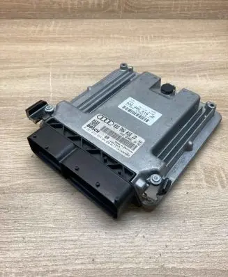 Audi A4 S4 B7 8E 8H Engine control unit/module ECU 03G906016JD 0281012654