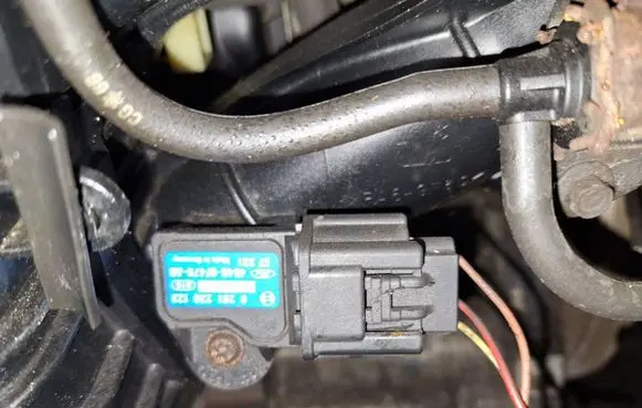 Mazda 6 Air pressure sensor 0261230123 4s4g-9f479-ab