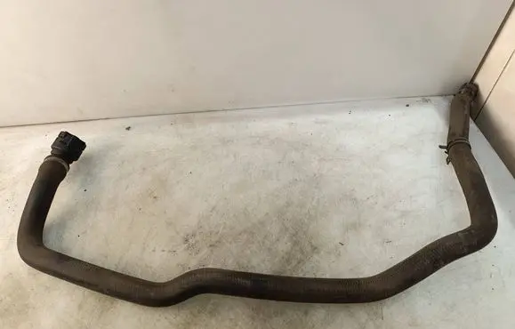 BMW 4 F32 F33 Engine coolant pipe/hose 9243891