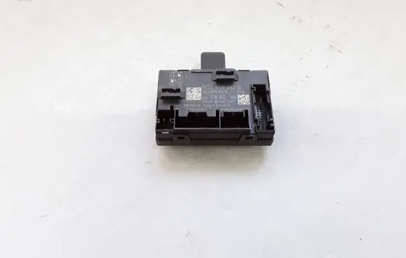 Volkswagen Golf VII Door control unit/module 5Q4959392B A2C7392920400