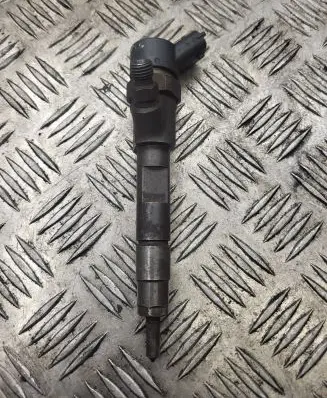 Volvo S40, V40 Fuel injector 0445110021