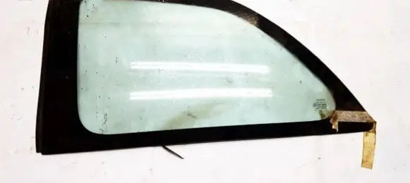 Toyota Yaris Rear side window 43r00048 43r-00048