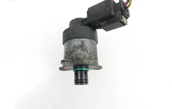 Mercedes-Benz E W212 Fuel pressure regulator 0928400762