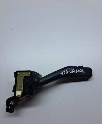 Volkswagen Tiguan Indicator stalk 1k0953513g ANP80H013F