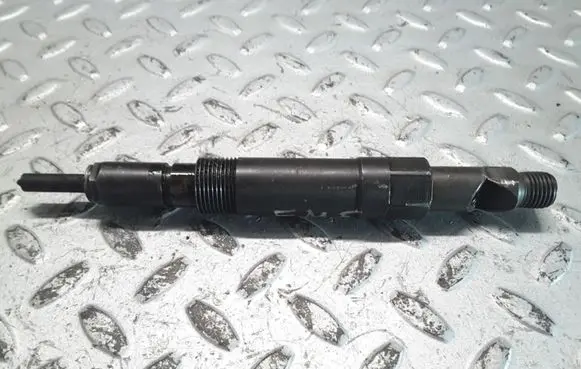 Ford Mondeo Mk III Fuel injector 0432133801