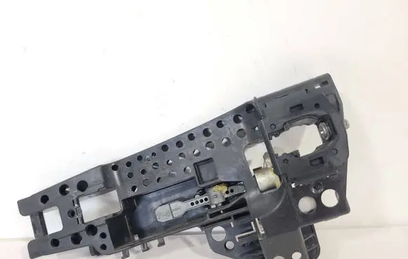 Audi A4 S4 B8 8K Rear door exterior handle/bracket 8T0837885B