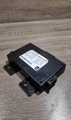 Mercedes-Benz E W212 Head unit multimedia control A1729006008 ZGS001