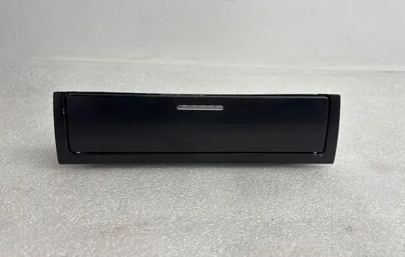 BMW 3 E46 Glove box 307180200