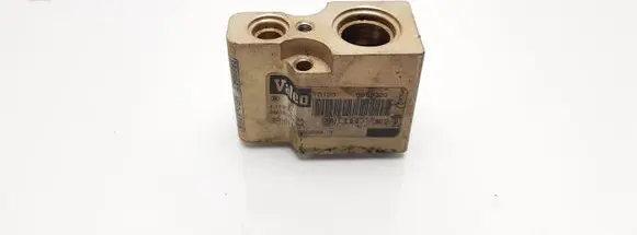 Audi A3 S3 8L Air conditioning (A/C) expansion valve 1J1820103A
