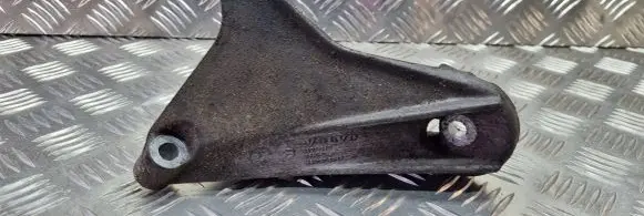 Volvo S70 V70 V70 XC Engine mounting bracket 1397889