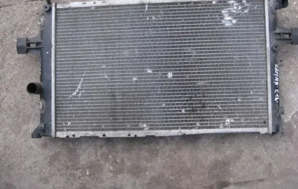 Opel Astra G Coolant radiator 20DTIAPD