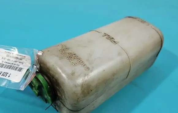 Suzuki Jimny Coolant expansion tank/reservoir IMPRK1528876