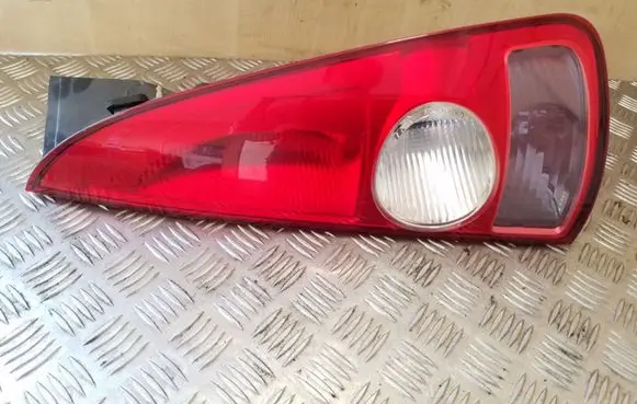 Renault Espace - Grand espace IV Rear/tail lights 8200027152