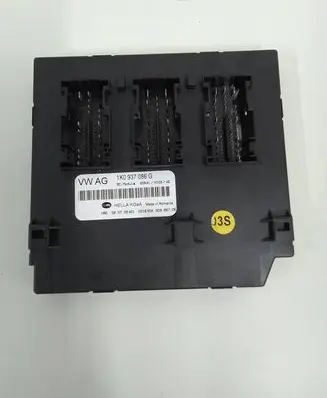 Skoda Octavia Mk2 (1Z) Comfort/convenience module 1K0937086G 5DK00965705