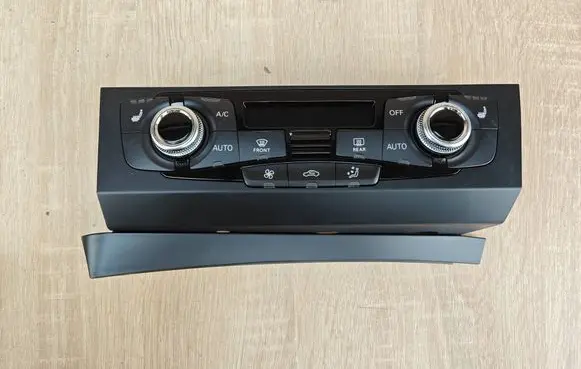 Audi Q5 SQ5 8R Climate control unit 8K1820043AQ