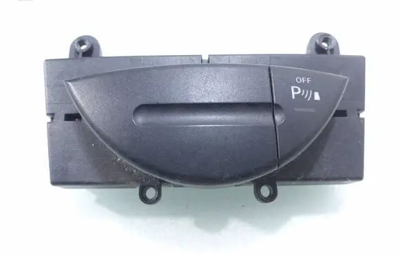 Mercedes-Benz E W211 Parking (PDC) sensor switch 2118216958