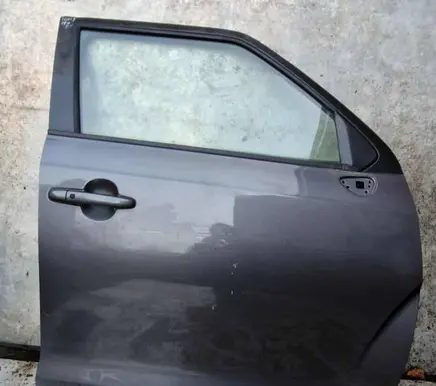 Suzuki Ignis Front door