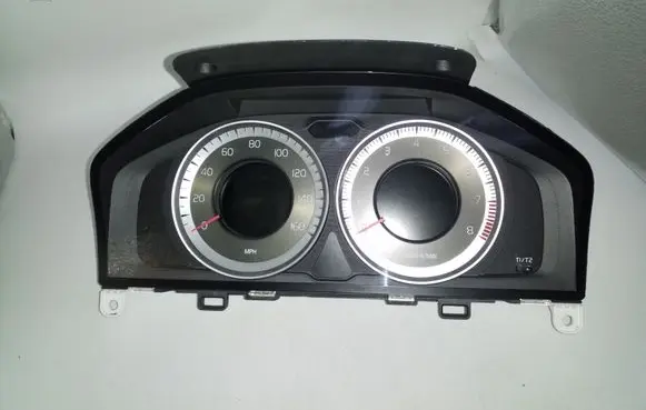 Volvo S60 Speedometer (instrument cluster) 31343326AA 36001837
