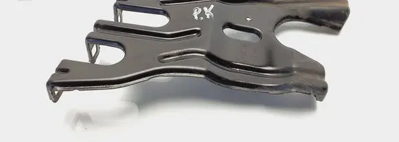 Mercedes-Benz C W203 Radiator mount bracket