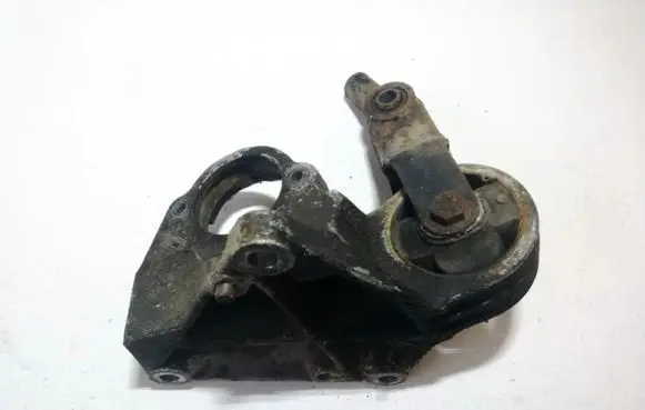 Peugeot 406 Engine mount bracket 9630604180