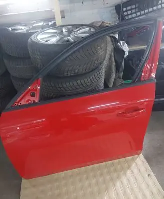 Audi A4 S4 B8 8K Front door LY3J