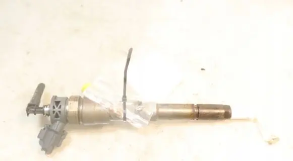 Fuel injector