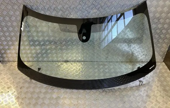 Mini Clubman F54 Front windscreen/windshield window TM22562