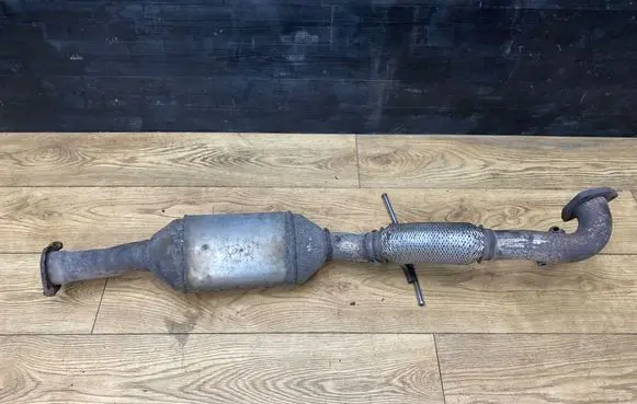 Volvo XC90 Exhaust flexible connection 