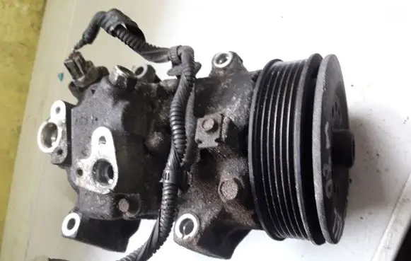 Toyota Auris 150 Air conditioning (A/C) compressor (pump)