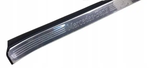 Mercedes-Benz S W221 Front sill trim cover A2216800235