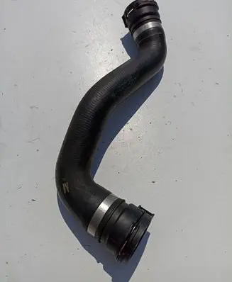 BMW 5 F10 F11 Engine coolant pipe/hose 8514051 147212148378